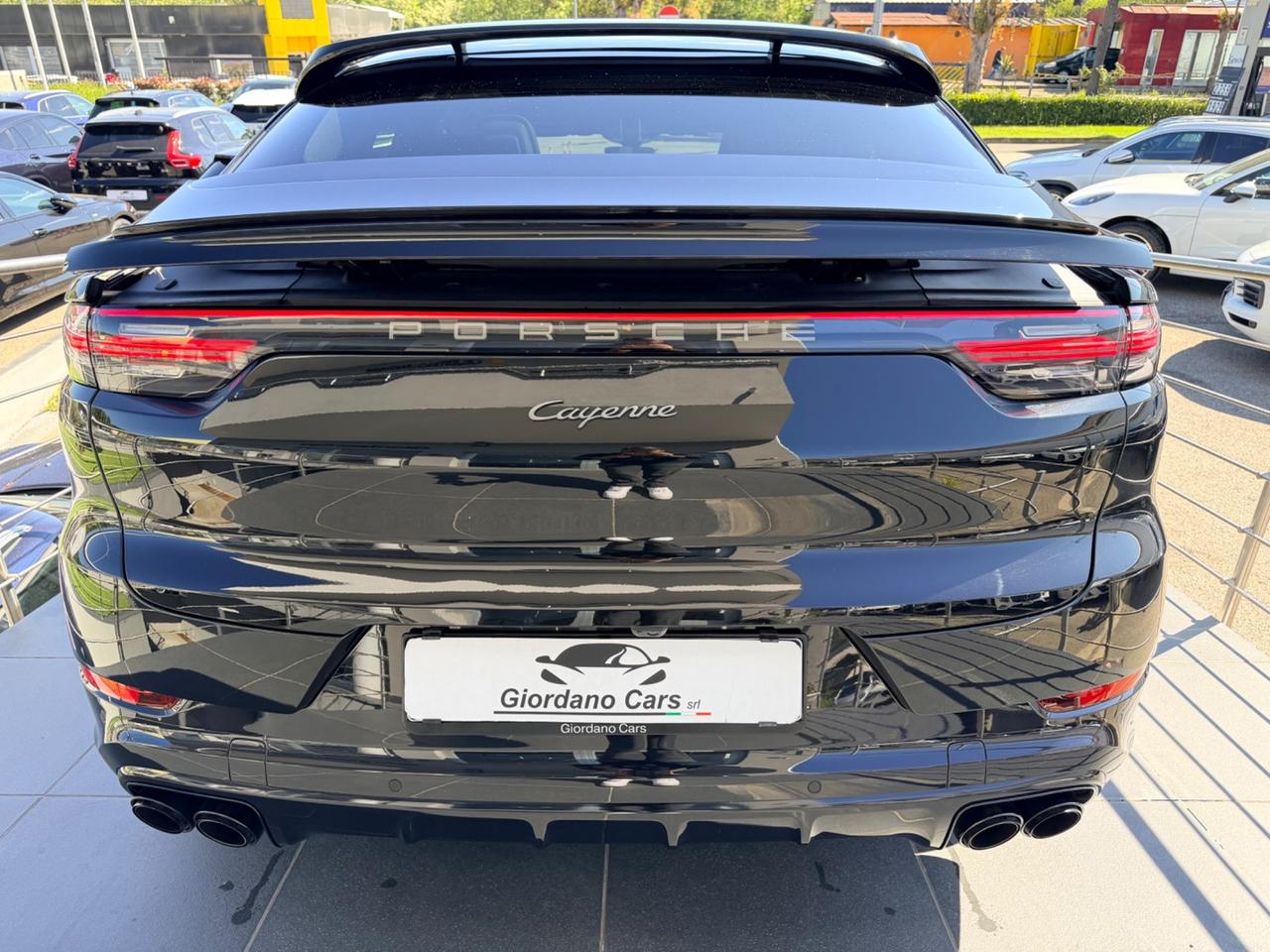 Porsche Cayenne Coupé 3.0 V6 E-Hybrid Platinum Edition