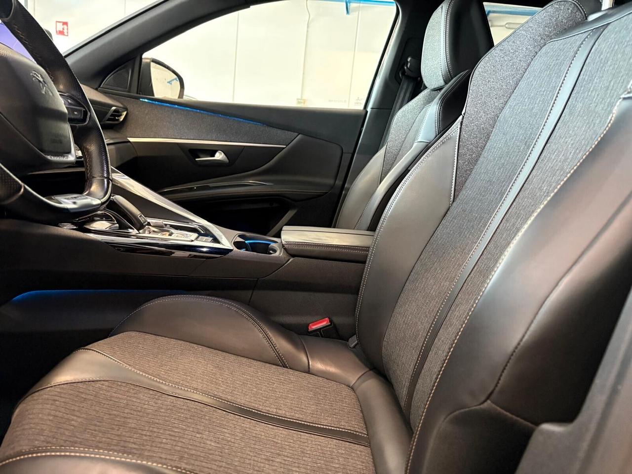 Peugeot 3008 GT LINE BlueHDi 130 EAT8 SPOTICAR