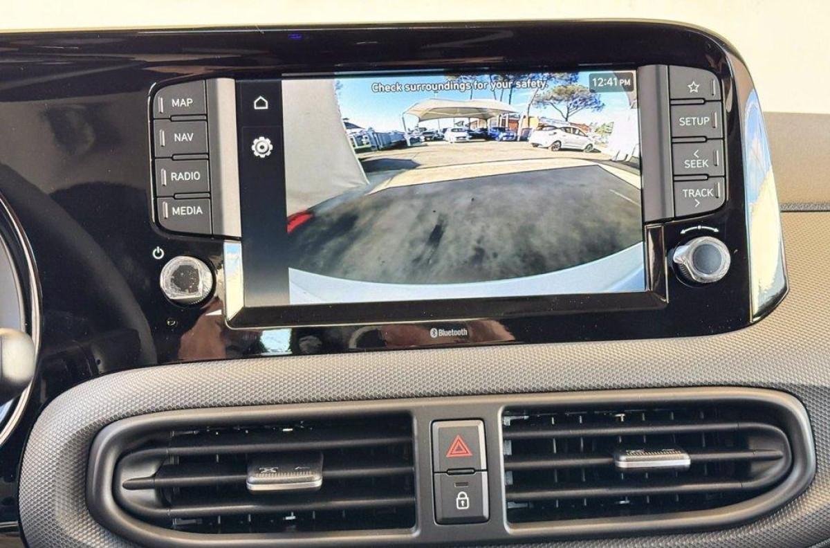 HYUNDAI i10 1.0 mpi connectline 63cv Automat