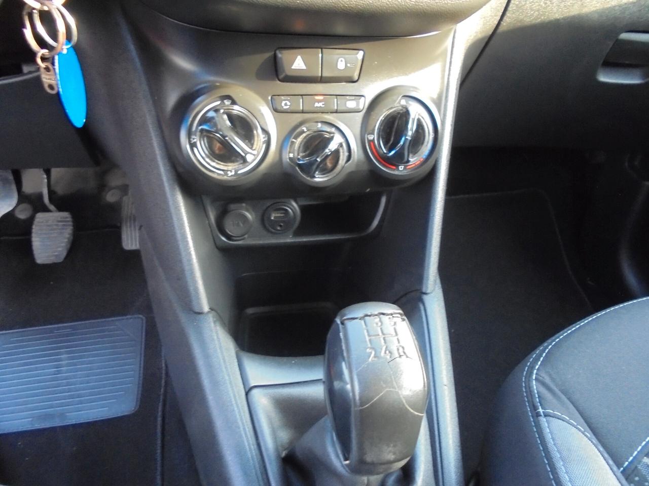 Peugeot 208 1.2 VTi 82 CV 5 porte Active