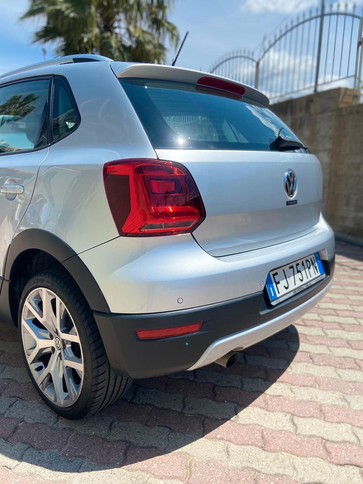 Volkswagen Cross Polo 1.4 TDI 90cv 5p. Bluemotion Technology
