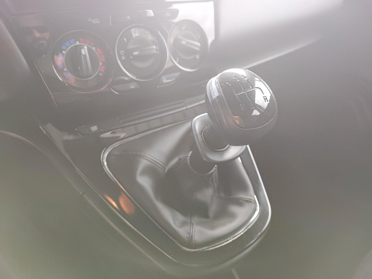 Lancia Ypsilon 1.2 69 CV 5 porte S&S Platinum