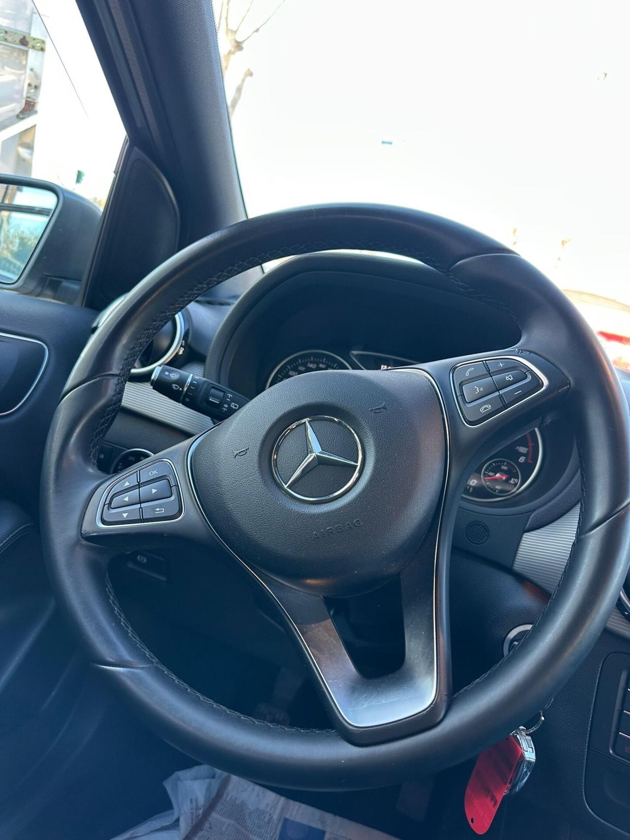 Mercedes-benz B 180 d PREZZO PROMO