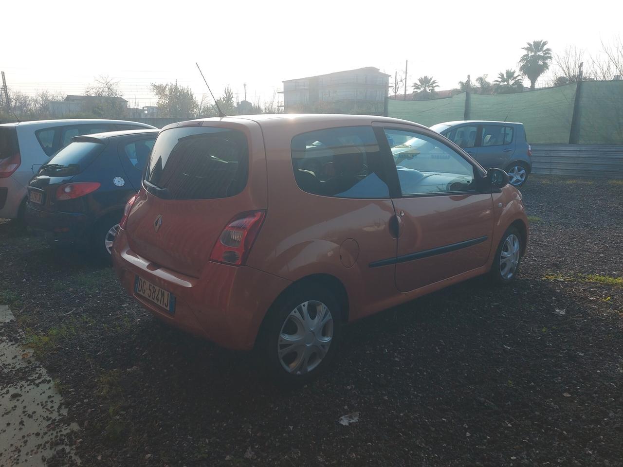 Renault Twingo 1.2 8V 2007 tagliandata