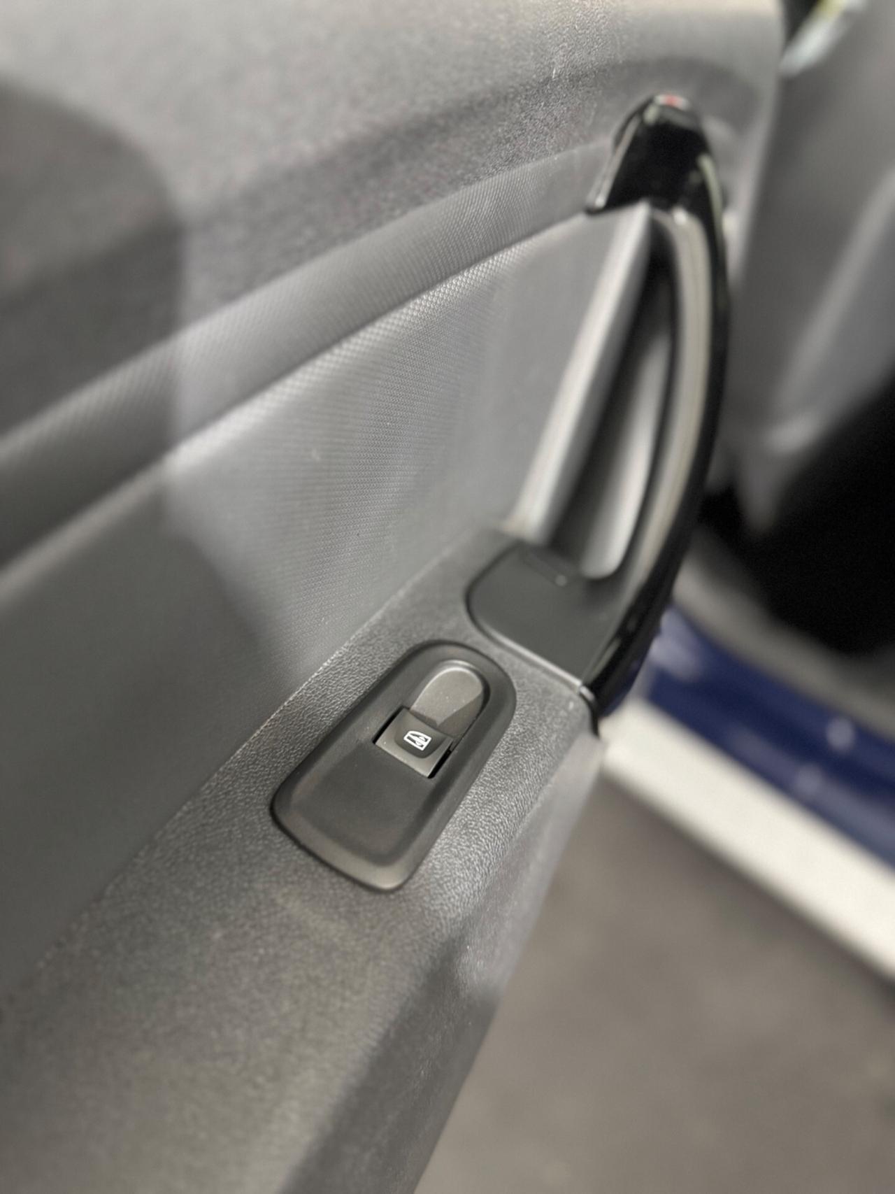 Dacia Duster 1.5 dCi 110CV EDC S&S 4x2 Lauréate UNICA IN ITALIA CON QUESTO KM E CAMBIO AUTOMATICO