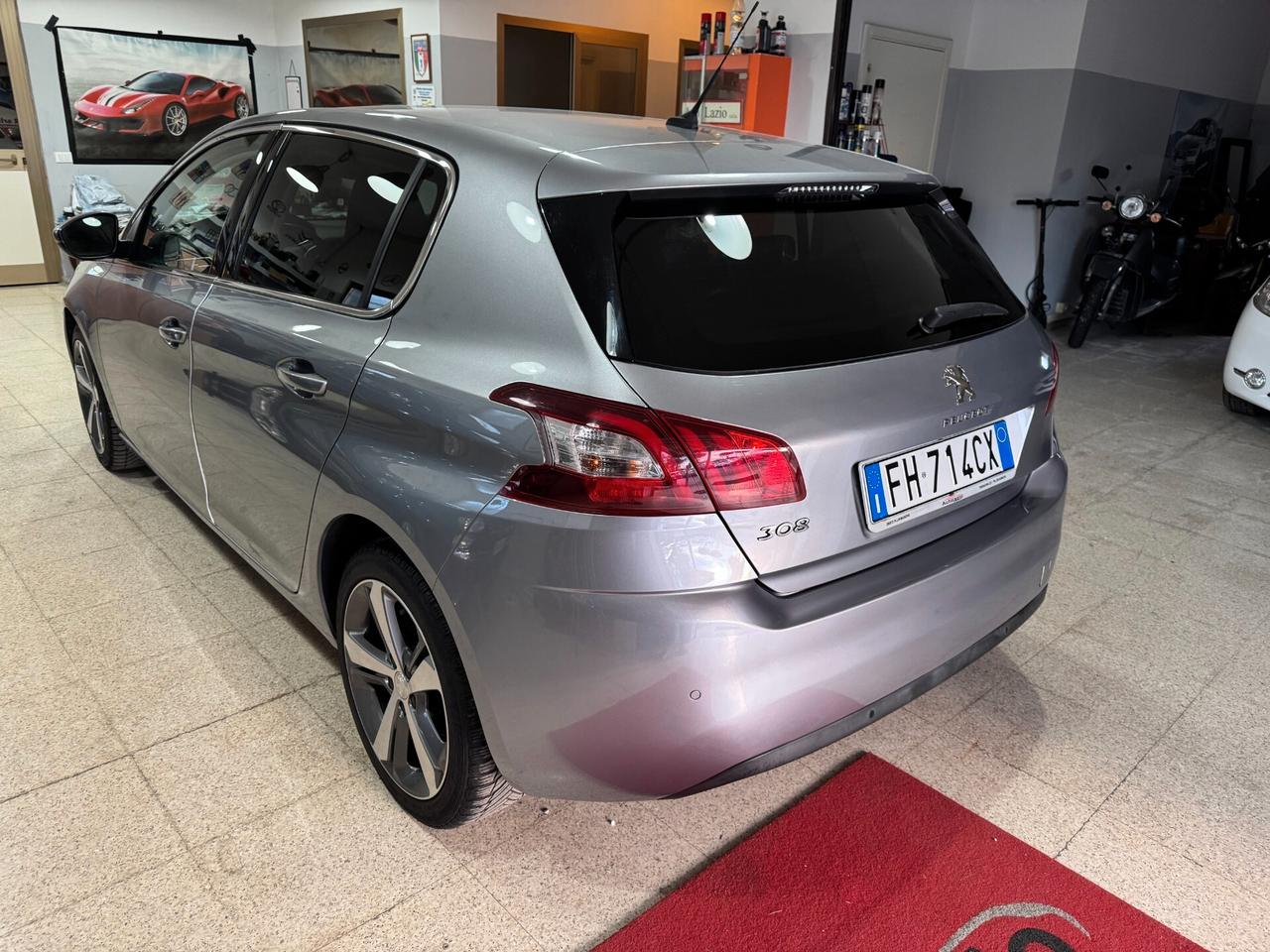 Peugeot 308 BlueHDi 120 cv. GT Line NAVI-NEOPATENTATI