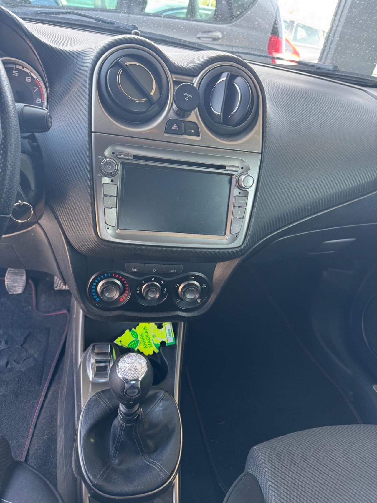 Alfa Romeo MiTo 1.4 78 CV Distinctive