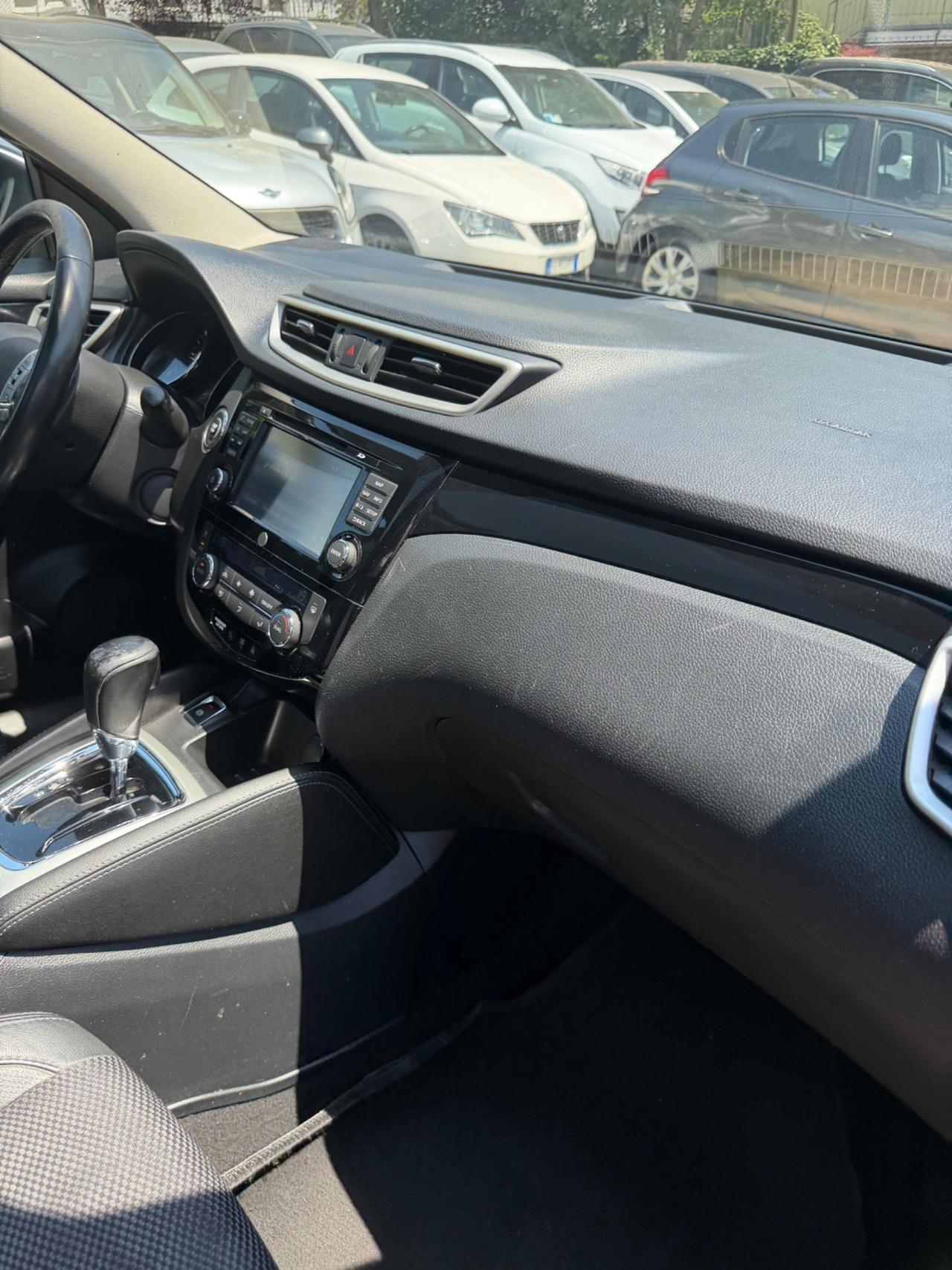 Nissan QASHQAI 1.6 dCi TEKNA TETTO FULLOPT 360CAM