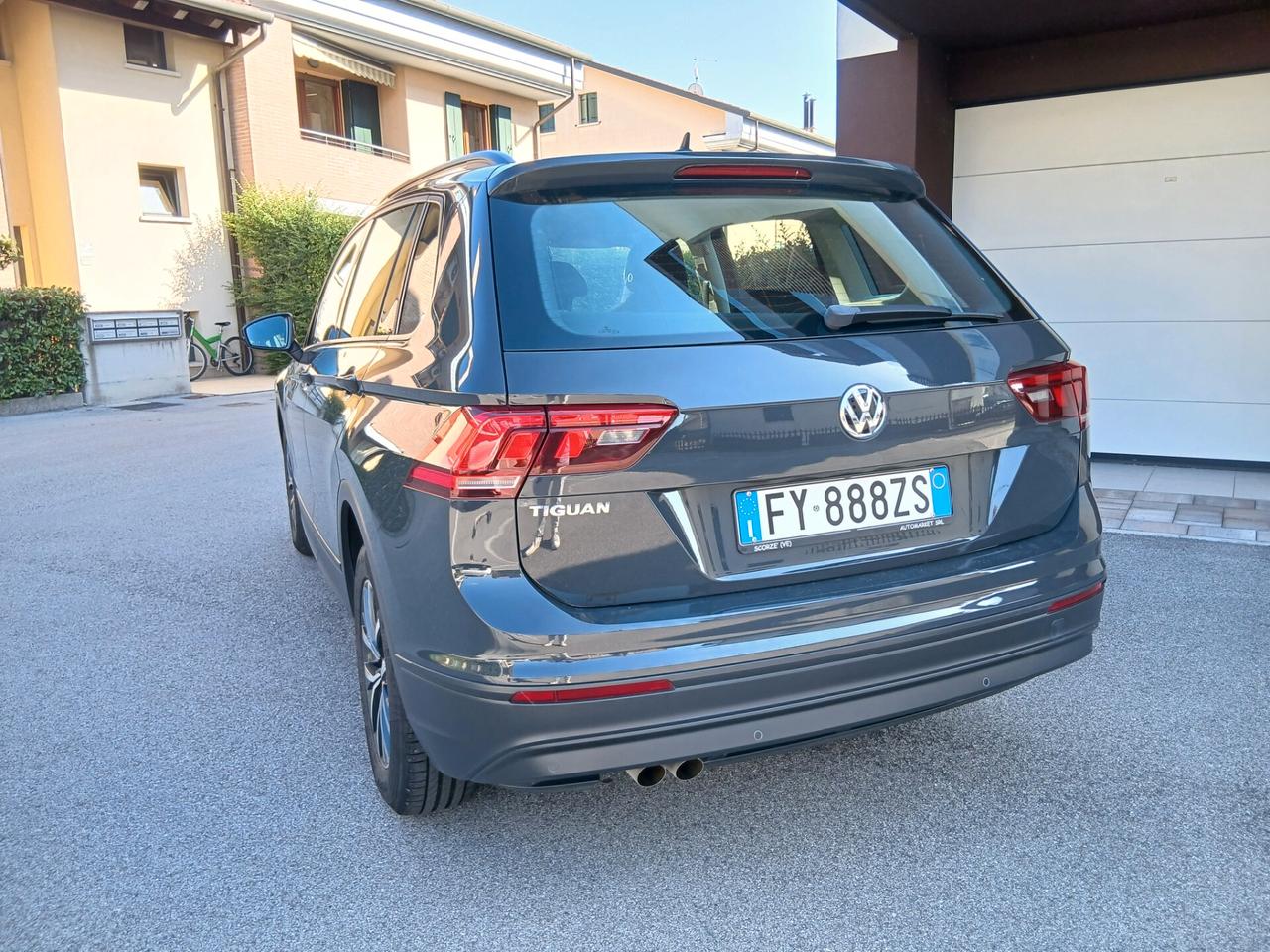Volkswagen Tiguan 1.5 TSI Urban ACT BlueMotion Technology tua a €199 mese