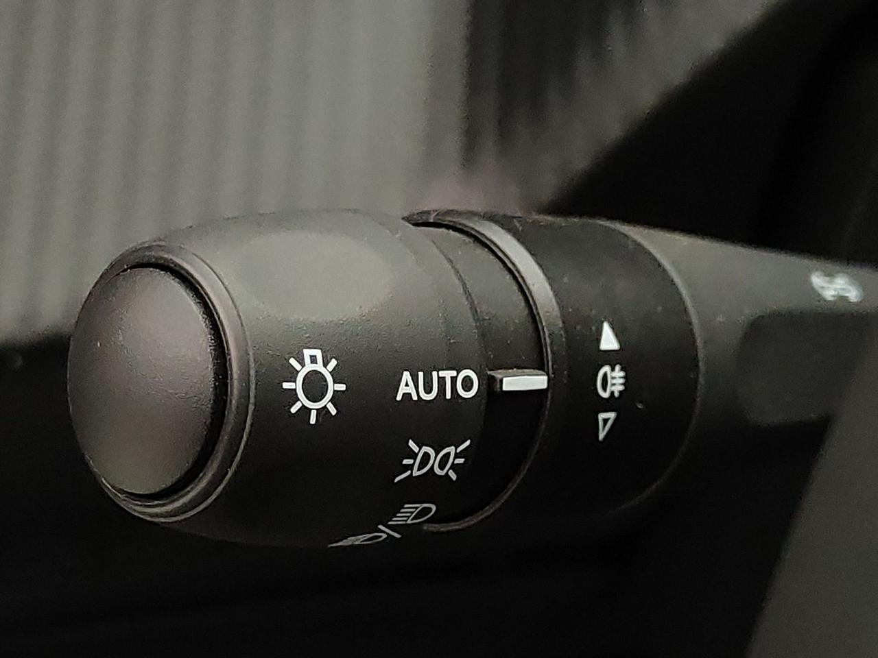 PEUGEOT 2008 II 2020 1.2 PURETECH 130CV ALLURE EAT8