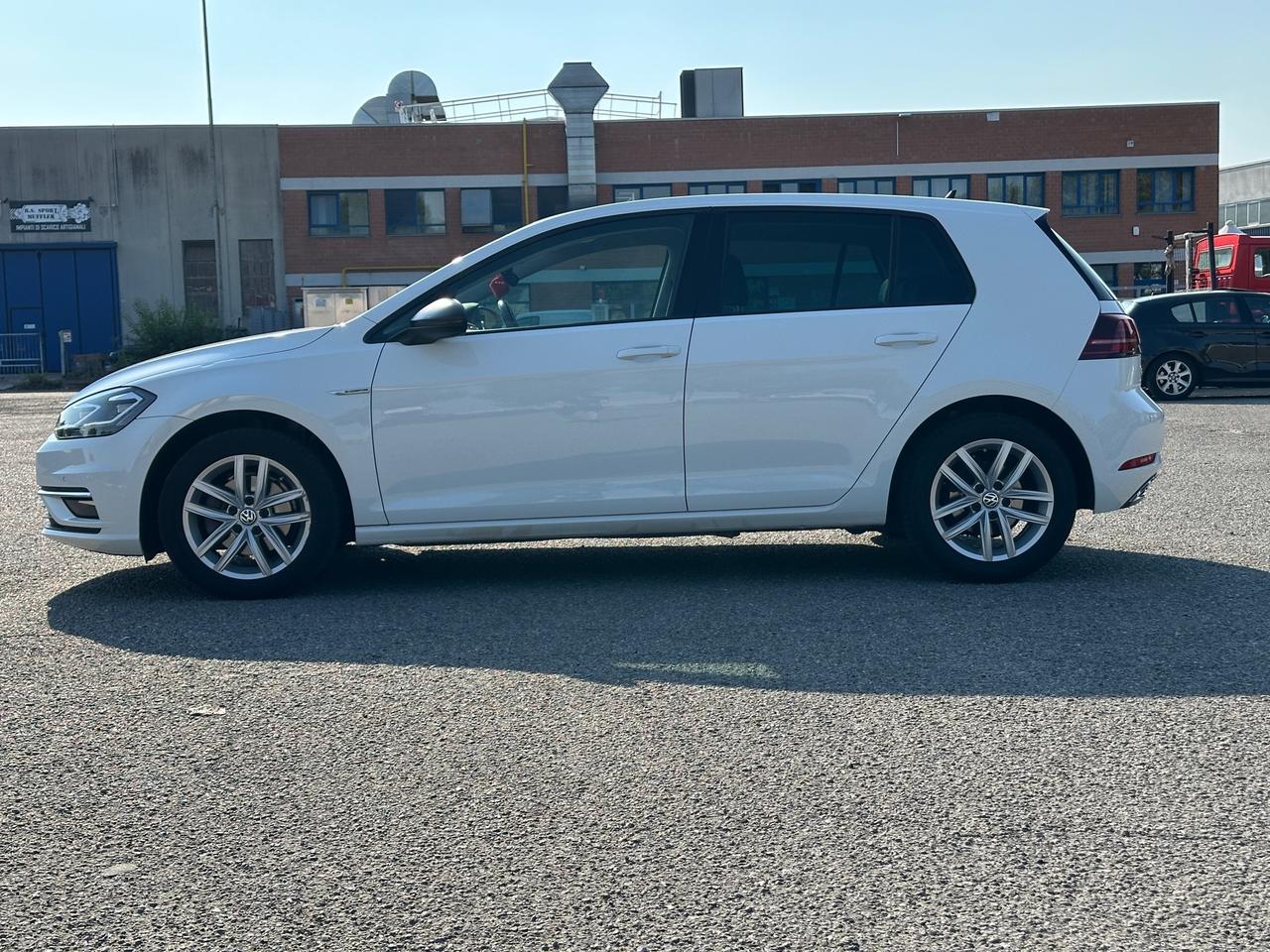 Volkswagen Golf 1.5 TGI DSG 5p. (Garanzia 24 Mesi)