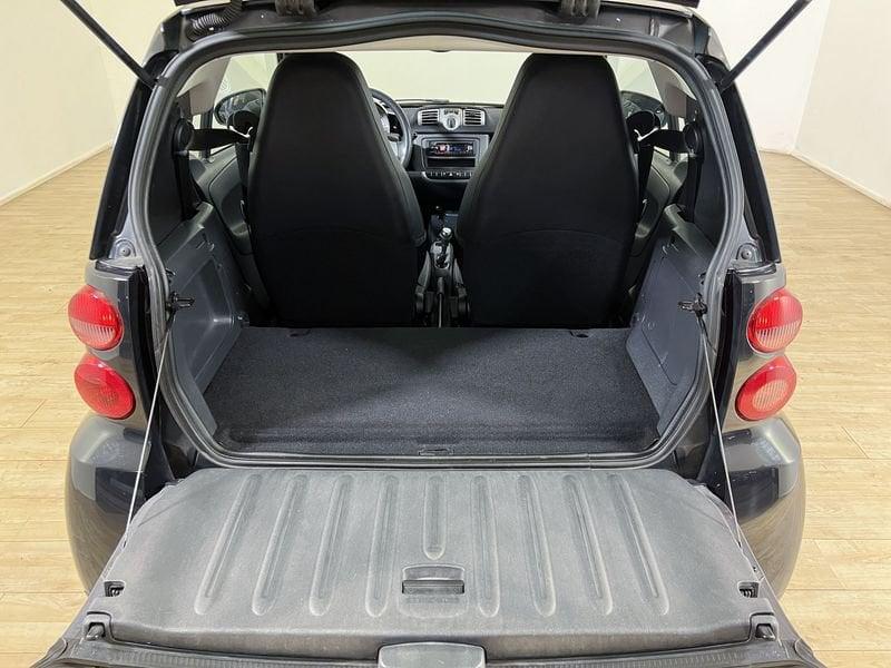 smart fortwo fortwo 1000 45 kW MHD coupé pure Teen II