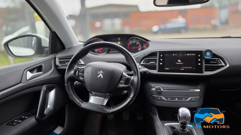 Peugeot 308 5 Porte 308 5p 1.5 bluehdi Gt Line s&s 130cv