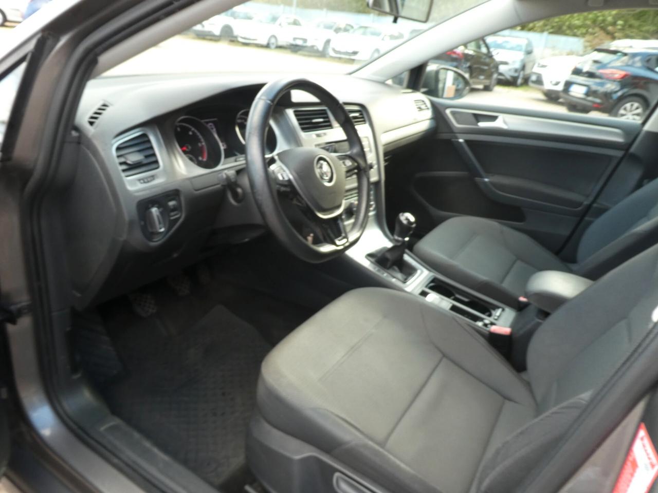 Volkswagen Golf Variant 1.6 TDI 105 CV DSG Comfortline ok neopatentati