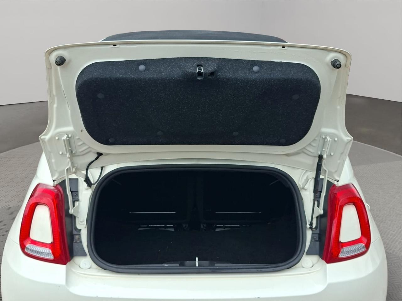 Fiat 500 C 1.0 Hybrid Dolcevita