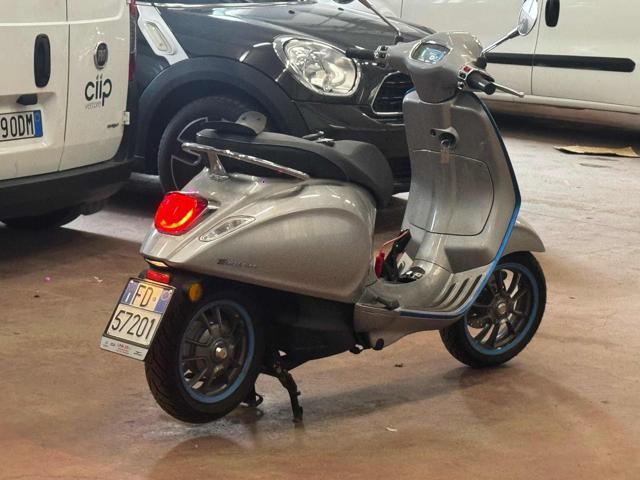 PIAGGIO 1 PIAGGIO VESPA Elettrica - Pure 70 Km/h Motociclo