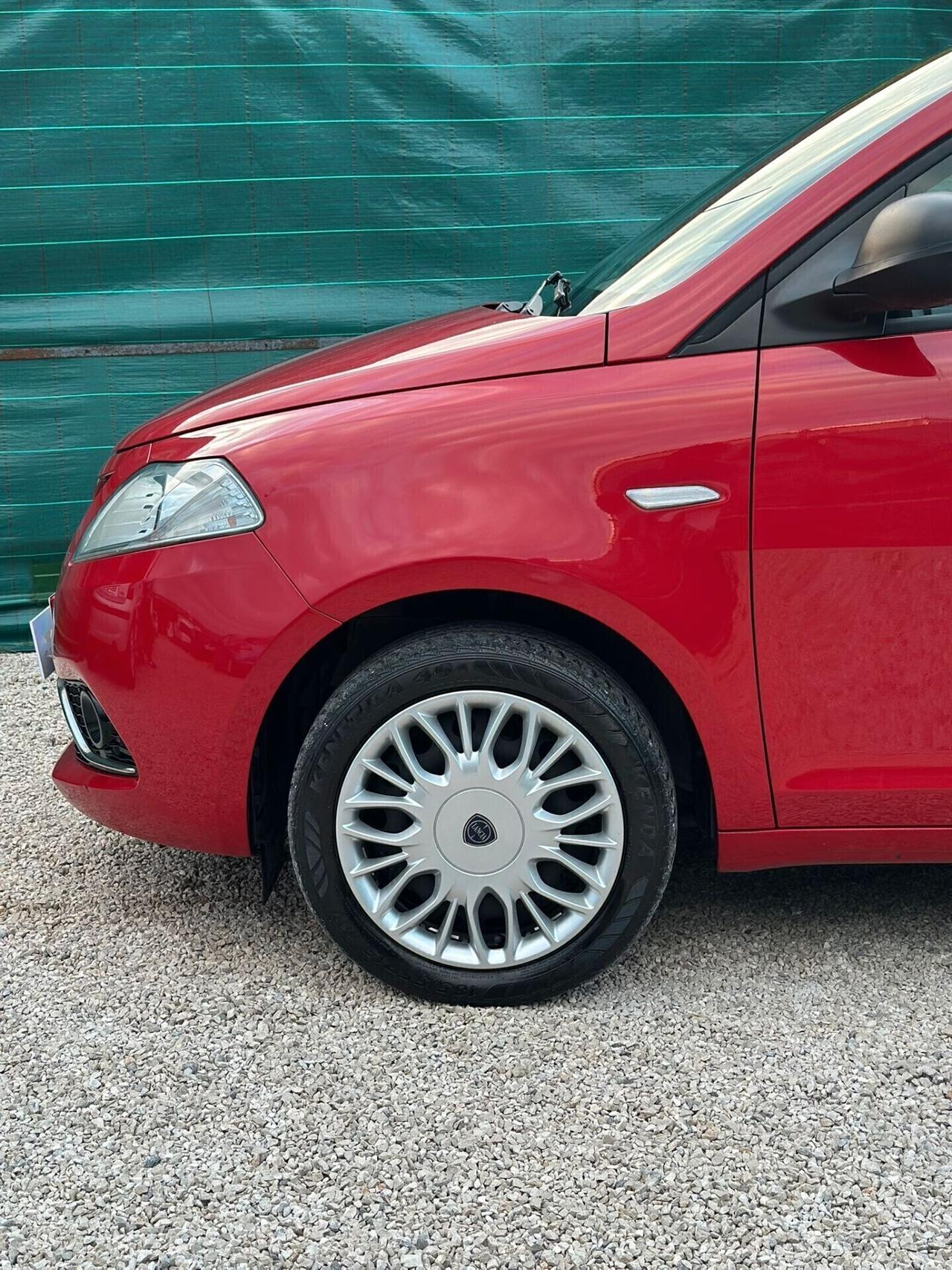 Lancia Ypsilon ANNO 2019 1.2 ECOCHIC GPL DI SERIE