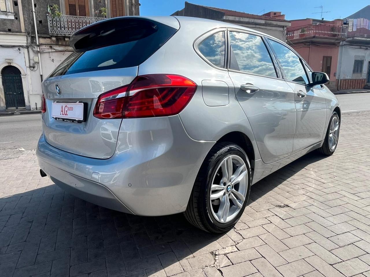 Bmw 2er Active Tourer 218d Sport