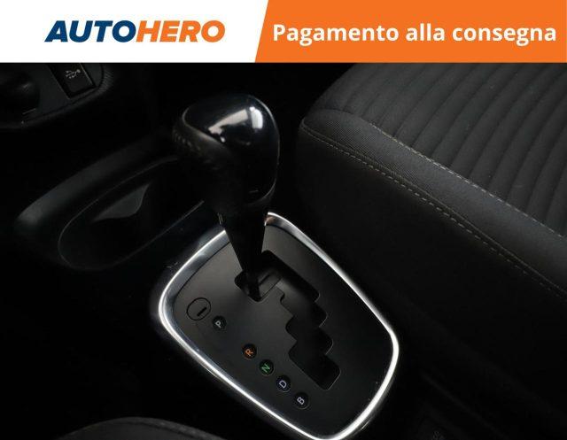 TOYOTA Yaris 1.5 Hybrid 5 porte Trend "White Edition"