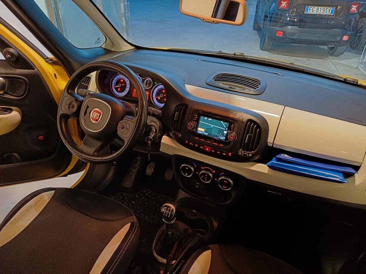 Fiat 500L 1.6 Mjet 105 CV Trekking Beats Navi