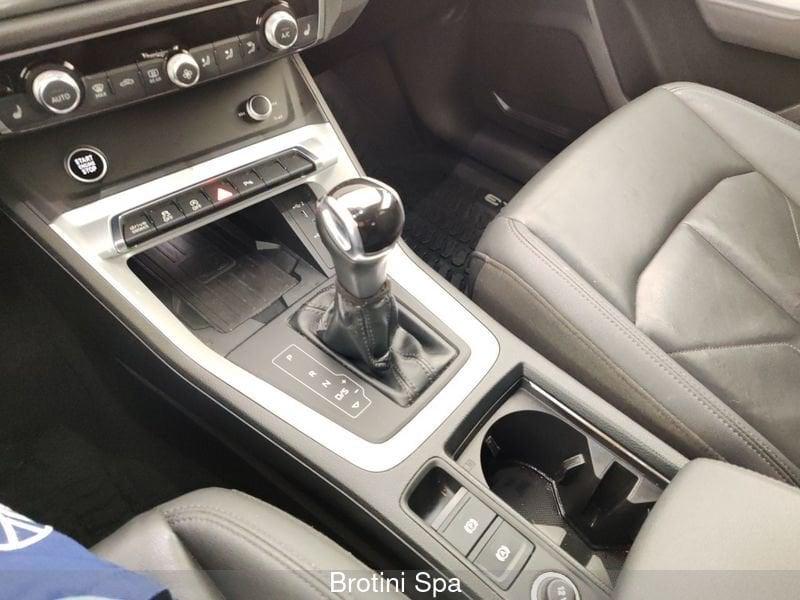 Audi Q3 Q3 35 TDI quattro S tronic Business Advanced