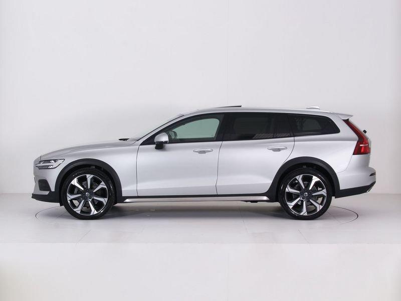 Volvo V60 Cross Country D4 AWD Geartronic Business Pro