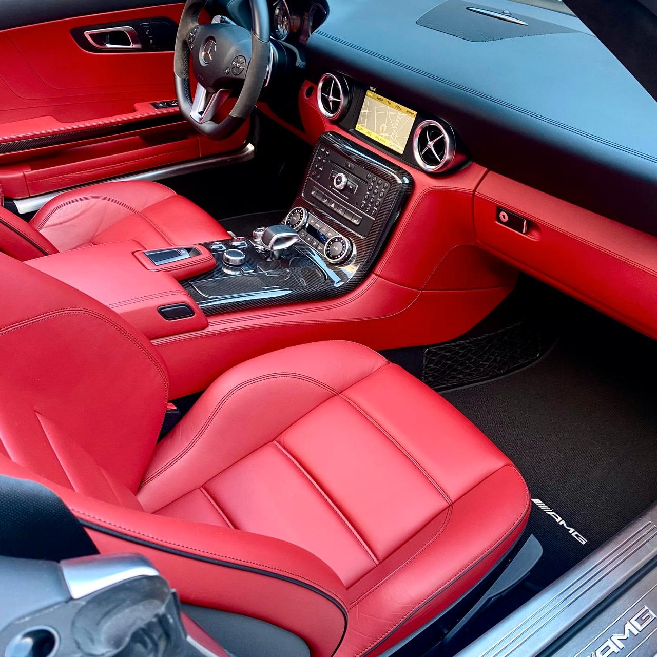 MERCEDES-BENZ SLS AMG