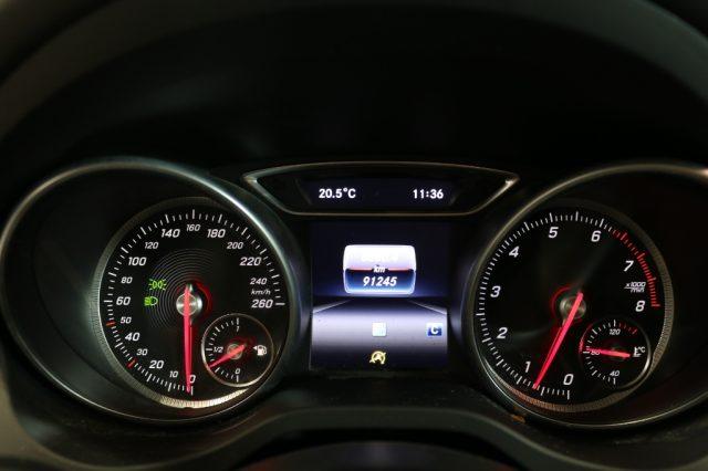 MERCEDES-BENZ CLA 250 S.W. Premium