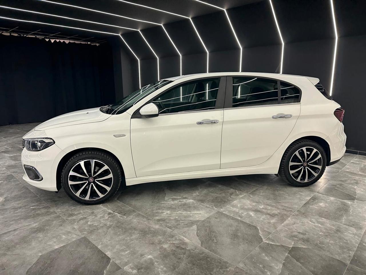 Fiat Tipo 1.6 Mjt S&S 5 porte Lounge
