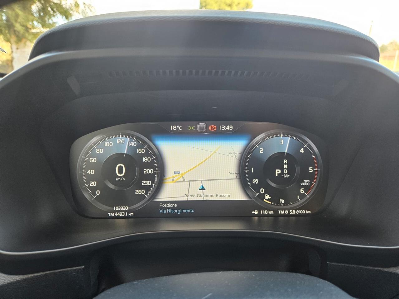 Volvo XC40 2.0 d3 Momentum geartronic N1