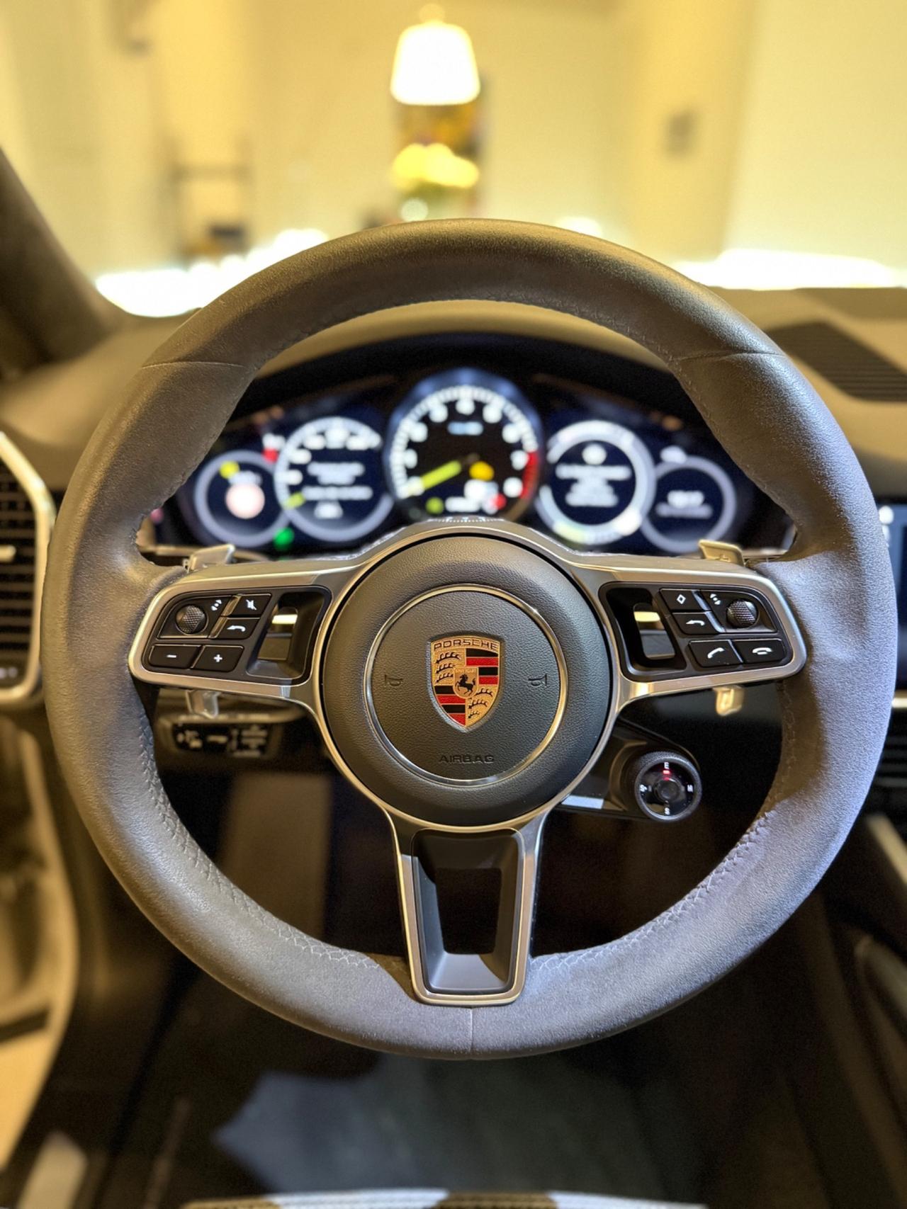 Porsche Cayenne Coupé 3.0 V6 E-Hybrid