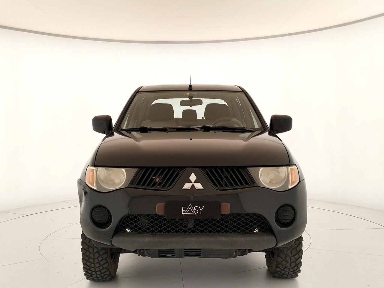 Mitsubishi L200 2.5 136CV Double Cab Invite