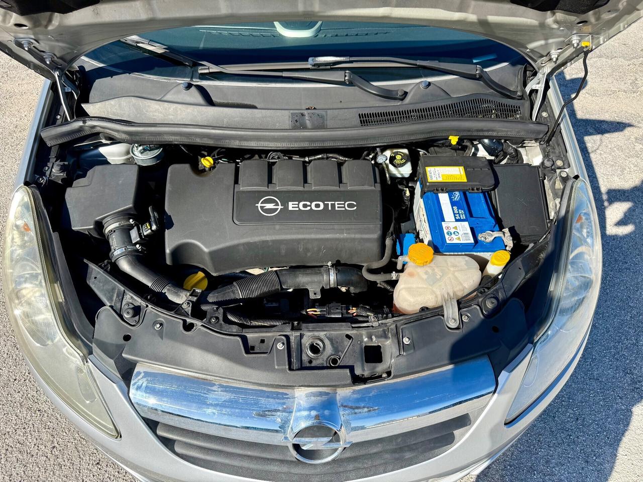 Opel Corsa Diesel 1.3 CDTi uniproprietaria neopatentati