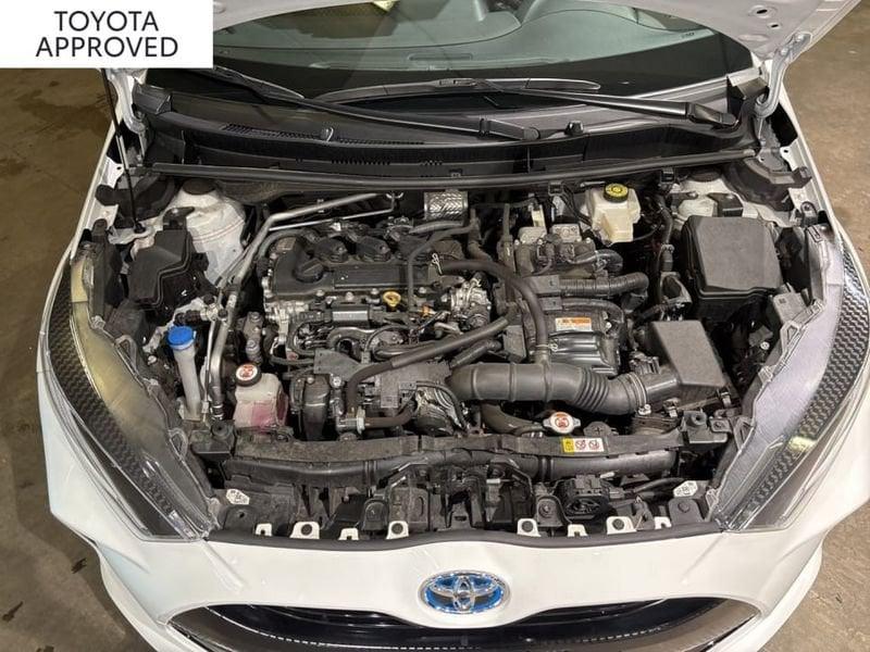 Toyota Yaris 1.5 HYBRID LOUNGE