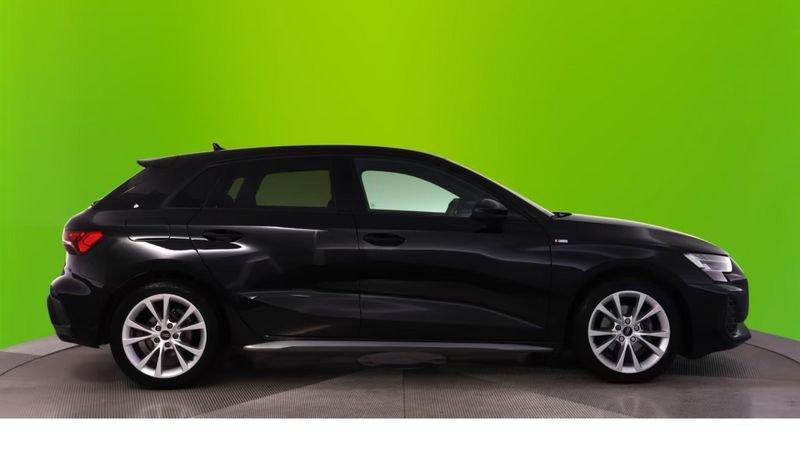 Audi A3 Sportback TFSI 110 kW S tr S line Edition S.Back Camera Navi 17"