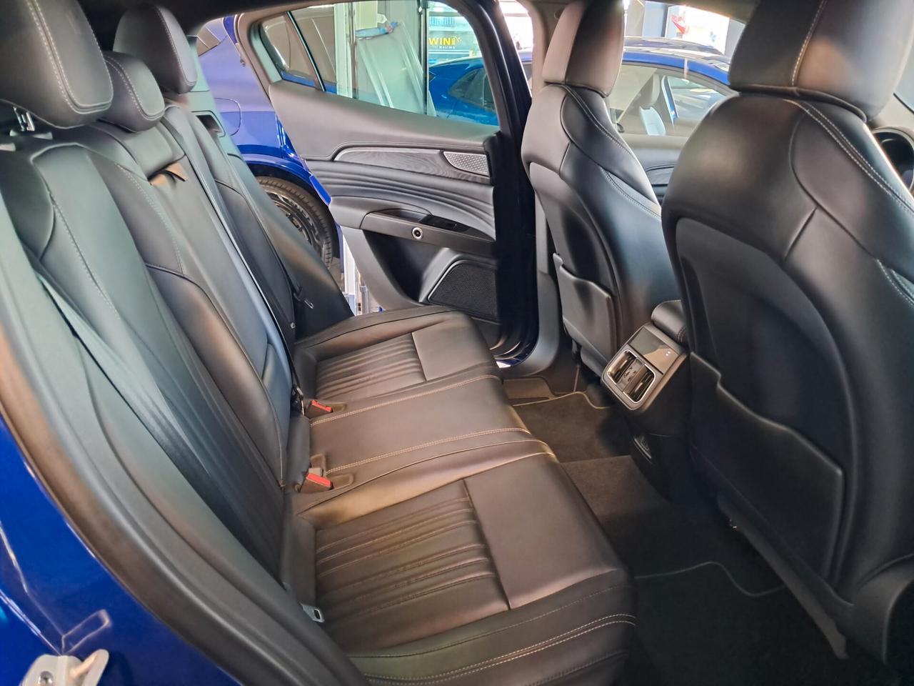 Maserati Grecale MHEV 330 cv AWD Modena