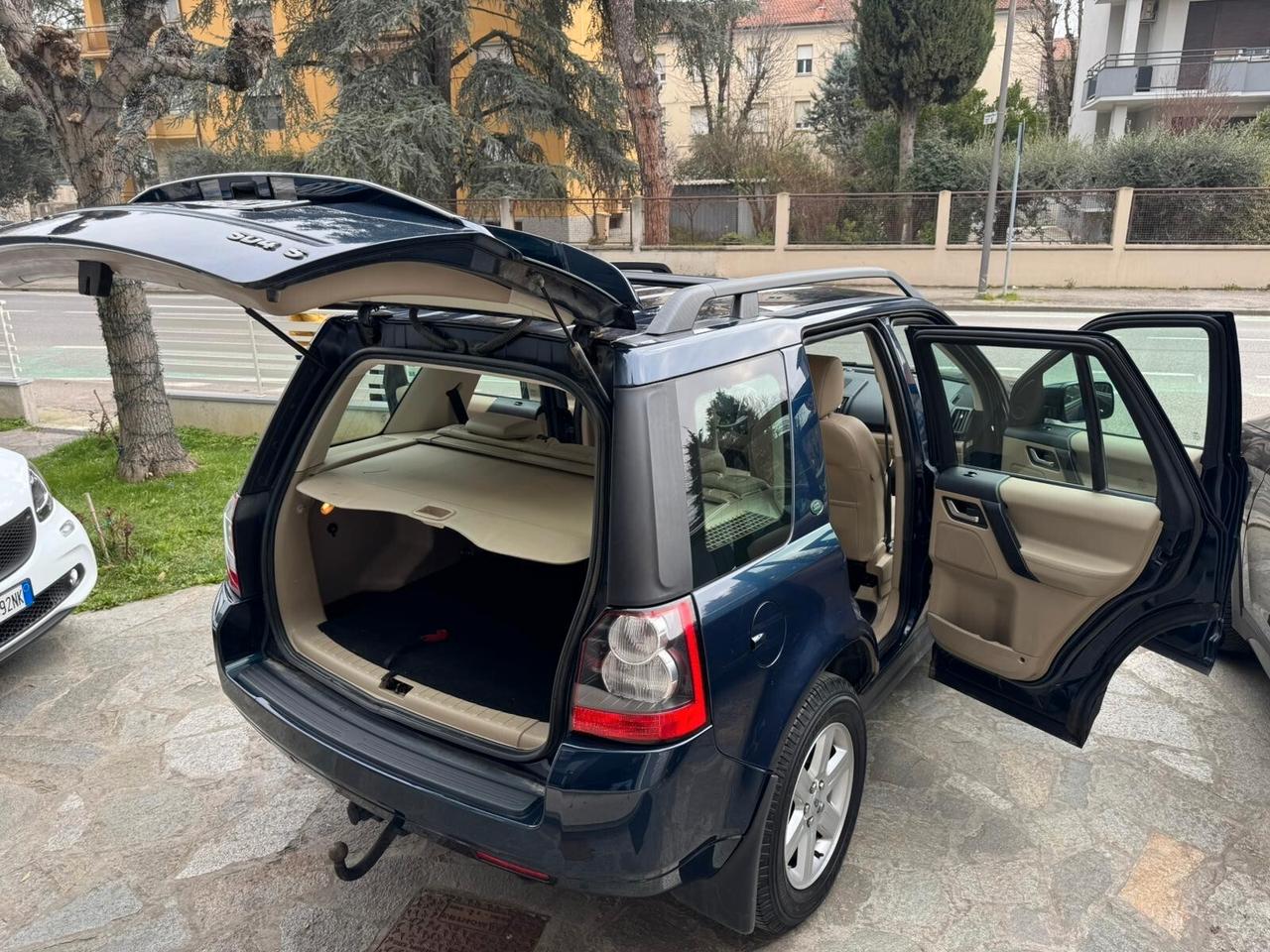 LAND ROVER FREELANDER 2.2 SD4 S.W. HSE AUTOMATIC