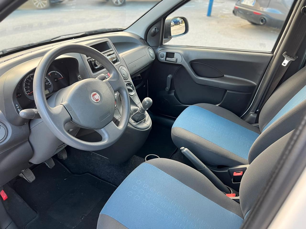 FIAT PANDA 1.2 emotion-2011