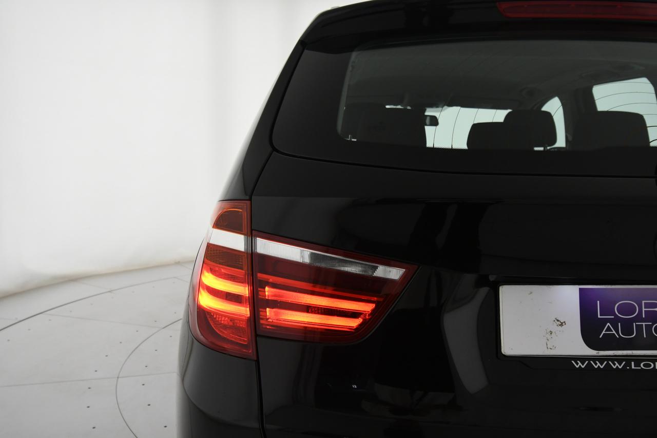 BMW X3 sdrive18d Business auto COMMERCIANTI+C17"