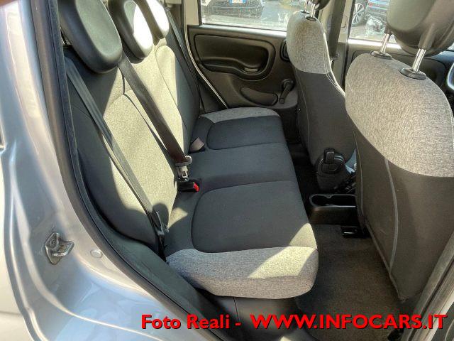 FIAT Panda 1.0 FireFly S&S Hybrid City Life NEOPATENTATI