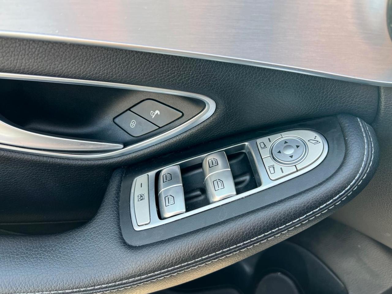 MERCEDES C 220 d S.W. 4MATIC PREMIUM MOTORE NUOVO