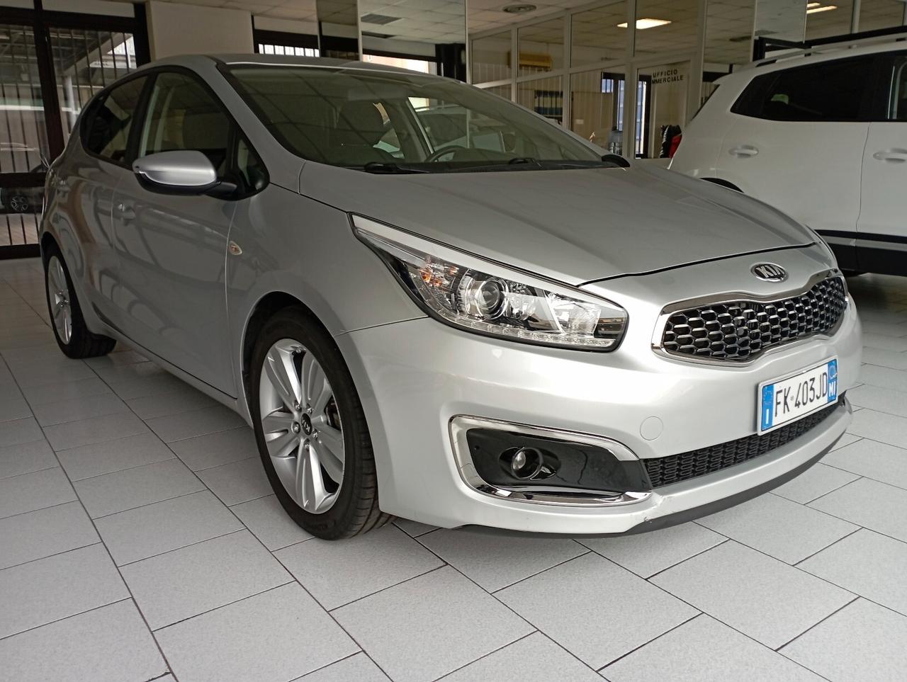 Kia Ceed cee'd 1.6 CRDi 110 CV 5 porte Active