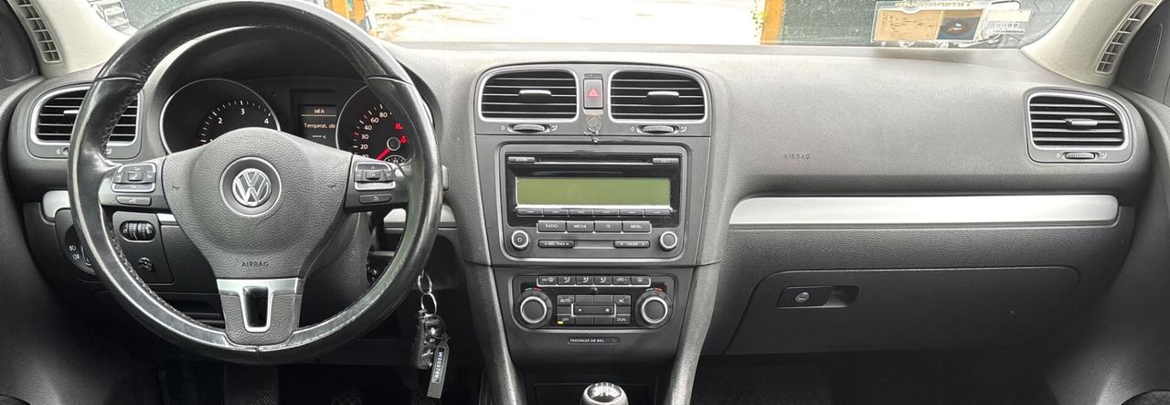 Volkswagen Golf 1.6 TDI 5p. Highline OK NEOPATENTATI