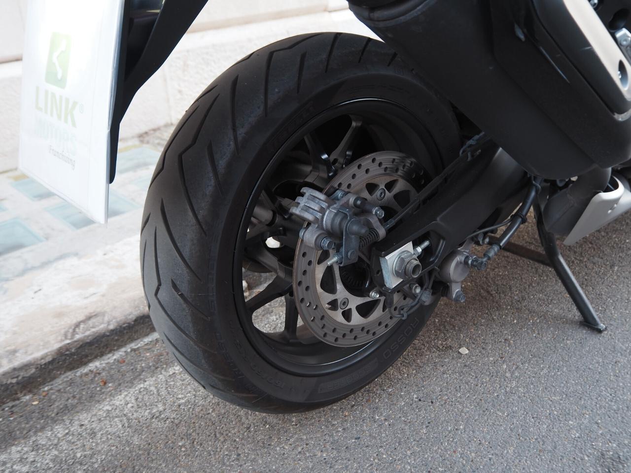 Yamaha TMAX 560
