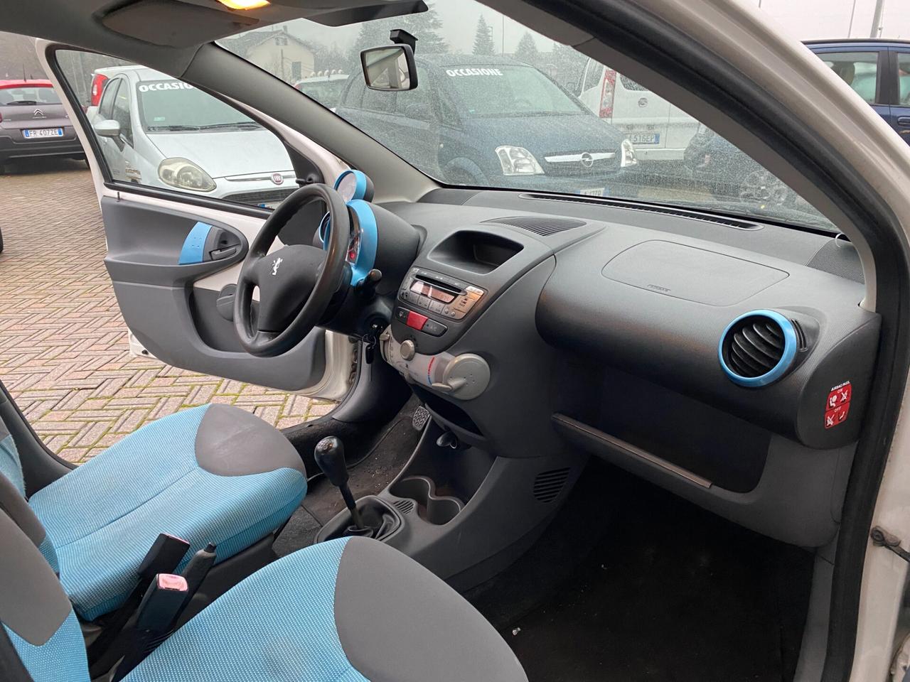 Peugeot 107 1.0 68CV 5p. Sweet Years