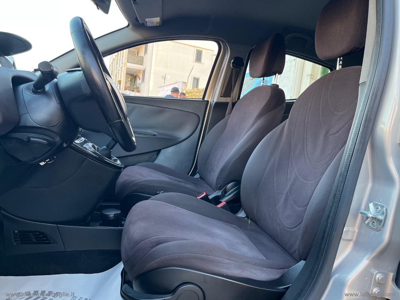 LANCIA Ypsilon 0.9 T.Air 85CV 5p. Met.Ec.Plat.