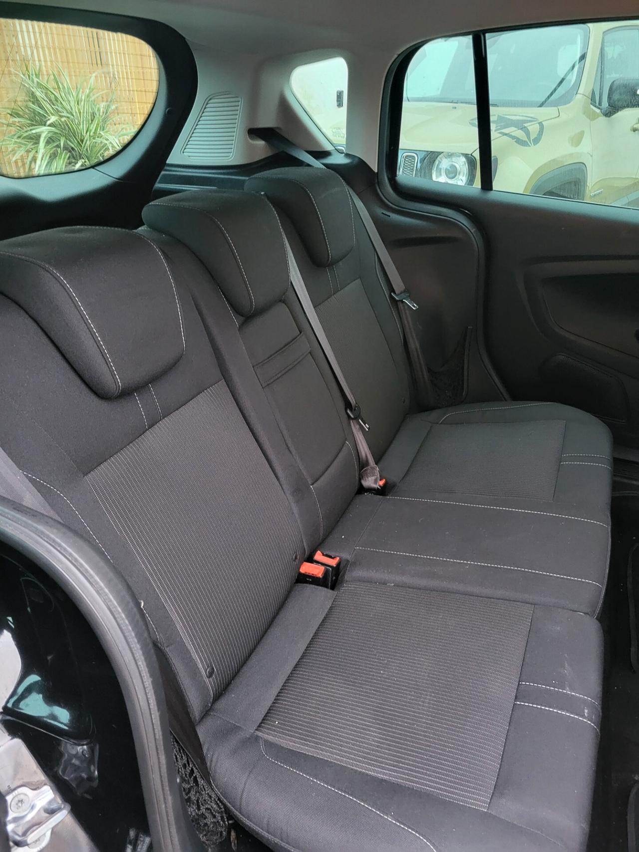 Ford B-Max 1.4 90 CV GPL Titanium