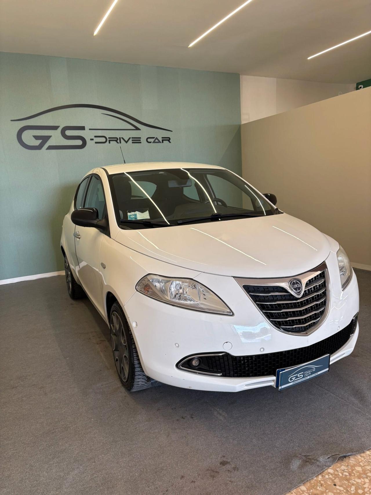 Lancia Ypsilon 1.3 MJT 16V 95 CV 5 porte S&S Platinum