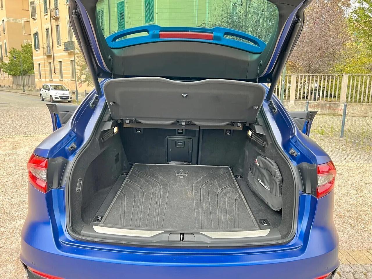 Maserati Levante V8 580 CV AWD Trofeo