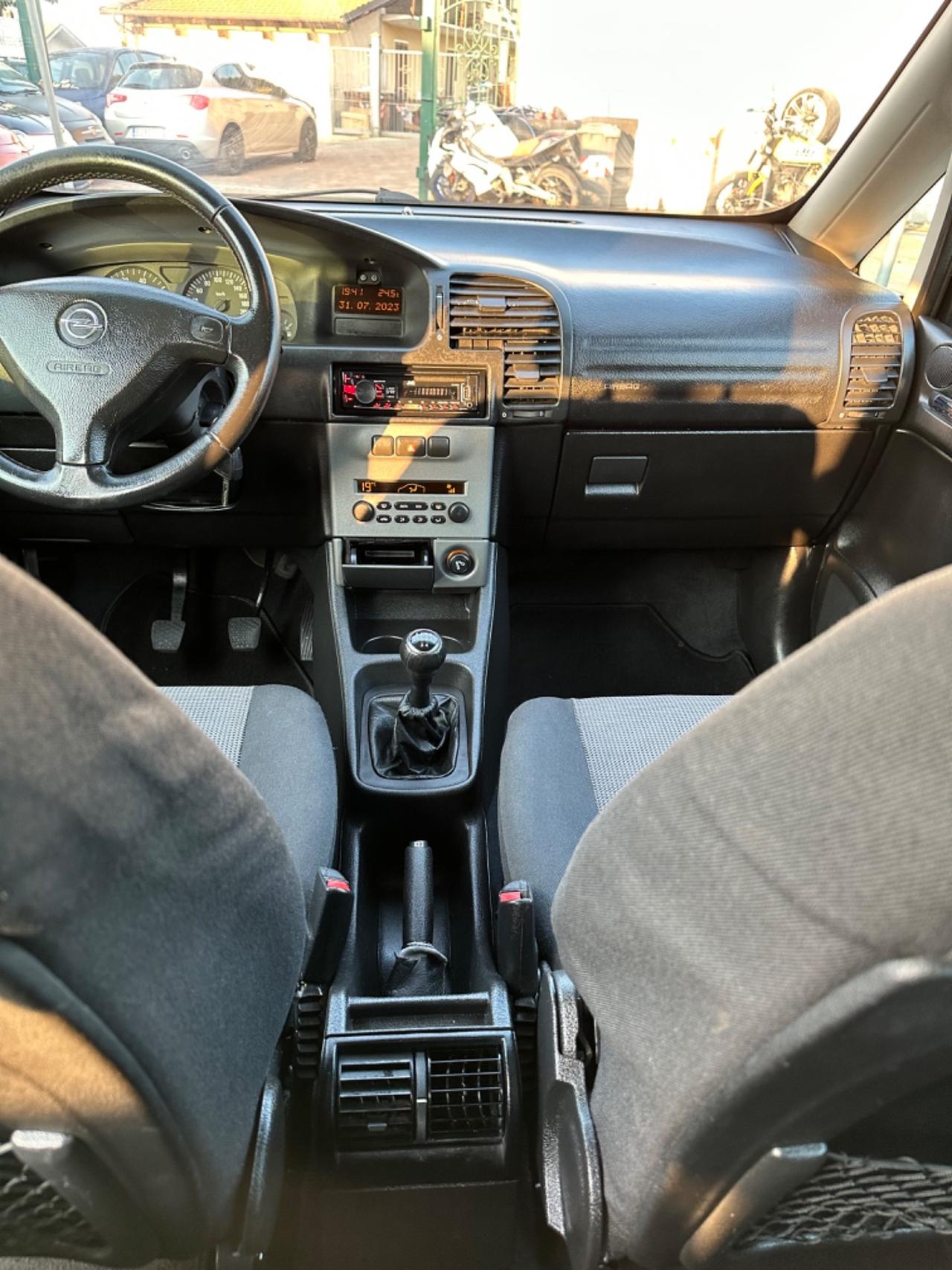 Opel Zafira 1.8 16V cat Fashion Line